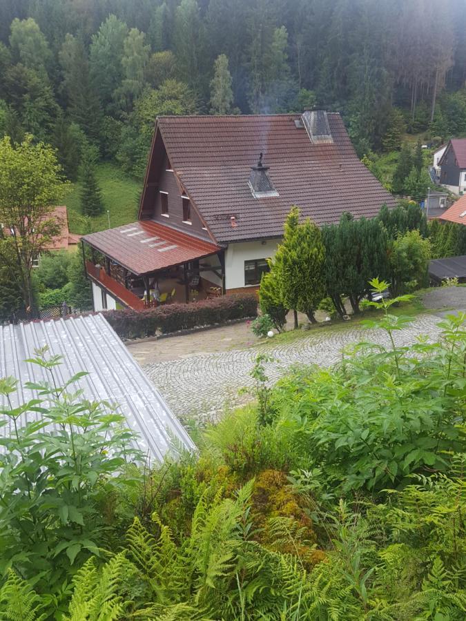 Monteurwohnung Aroba Fehrenbach Exterior foto
